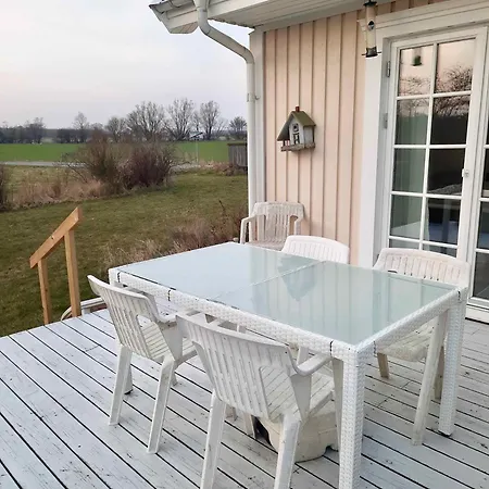 Spacious In The Countryside Near The *