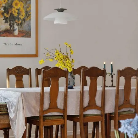 Spacious In The Countryside Near The Villa