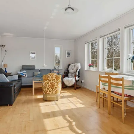 Spacious In The Countryside Near The Fakse Ladeplads
