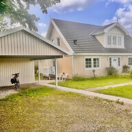 Βίλα Spacious In The Countryside Near The Fakse Ladeplads