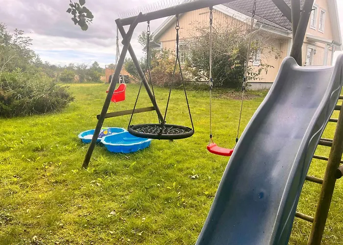 Spacious In The Countryside Near The * Fakse Ladeplads