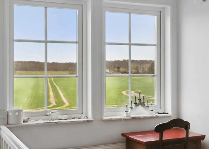 Spacious In The Countryside Near The Fakse Ladeplads