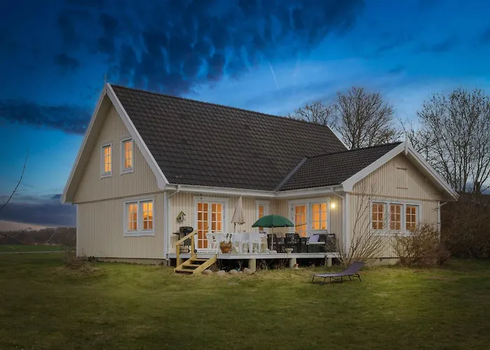 Spacious In The Countryside Near The Villa *